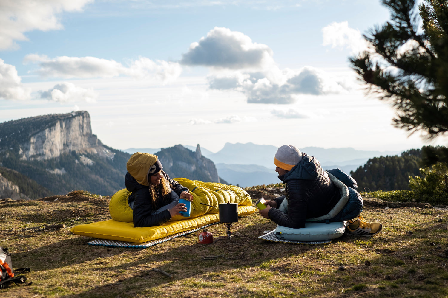 Guide d'achat sac de couchage : les conseils de nos experts chez Plein Air Entrepôt