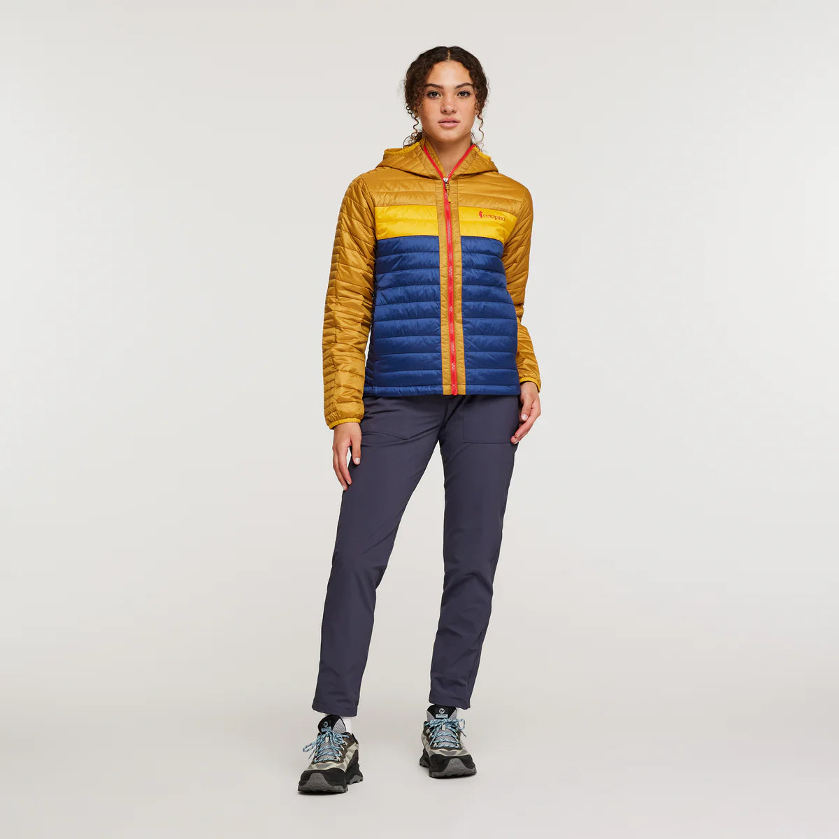 Cotopaxi Capa Insulated Hooded Jacket Femmes - Plein Air Entrepôt