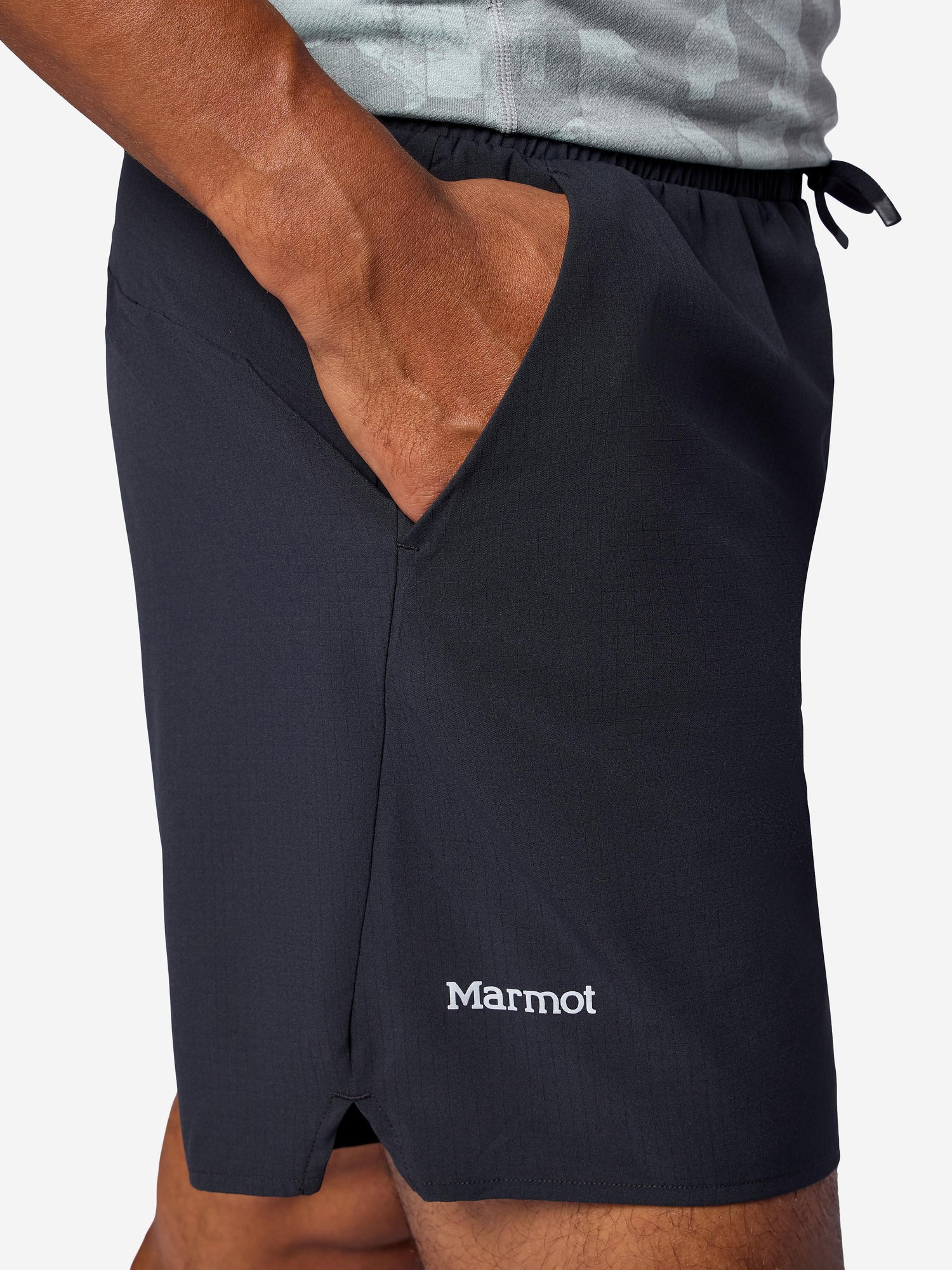 Short Marmot Upbeat 7