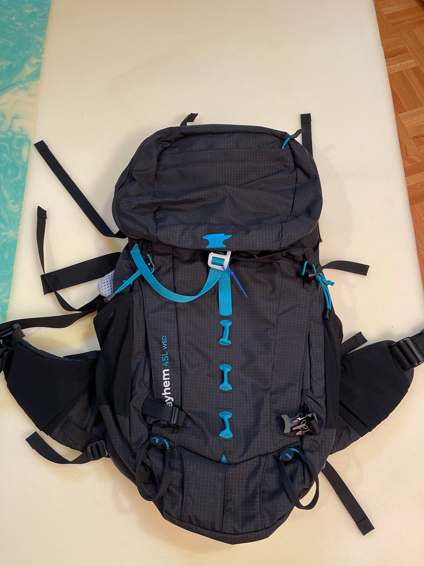 Sac à dos Mountainsmith Mayhem 45 Femmes - Plein Air Entrepôt